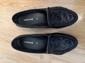 Mocassins femme, cuir noir, couture décorative, marque SéRIPHÉ, taille 37, style élégant