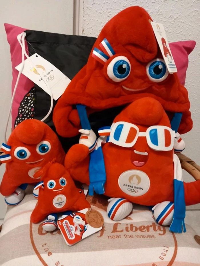 Lots de peluches phryges Jeux olympiques 2024 - photo numéro 3