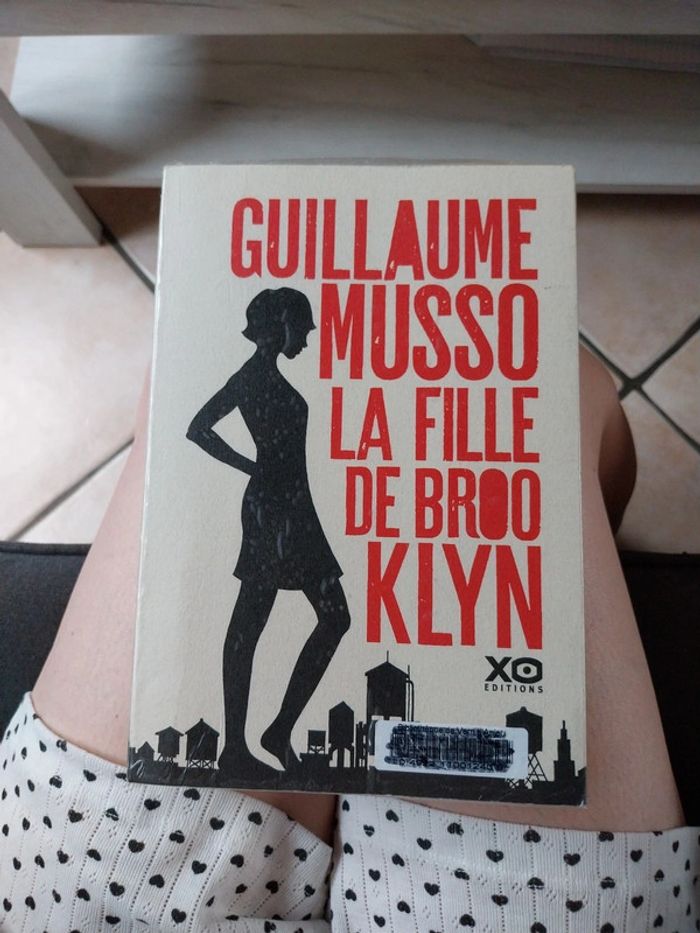 Livre la fille de brooklyn Guillaume Musso