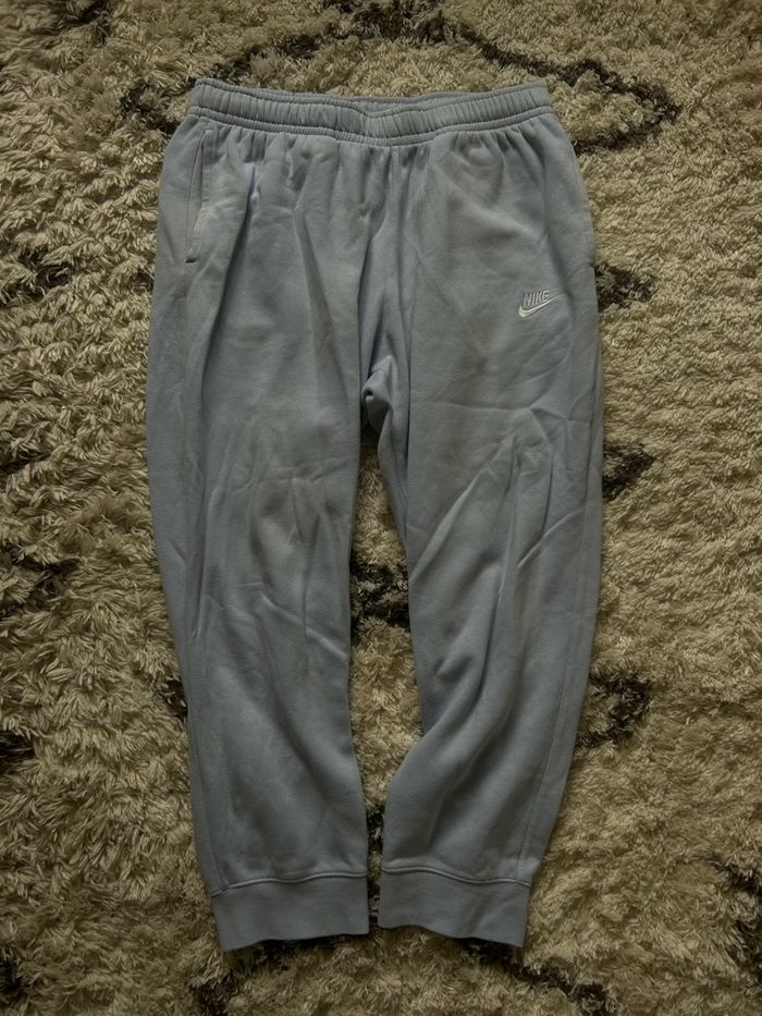 ensemble nike bleue ciel taille L assez bon état - photo numéro 2