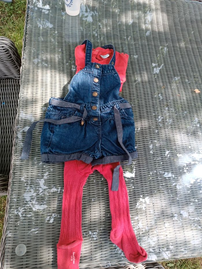 Ensemble tee shirt combi short collant