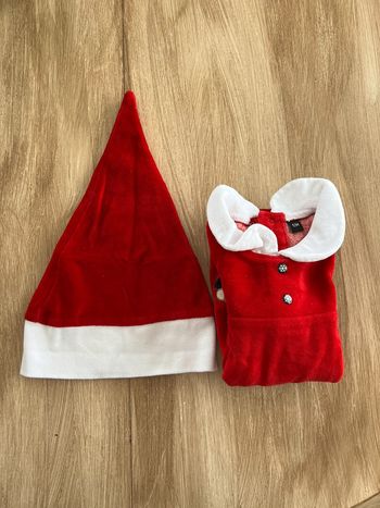 Ensemble robe et bonnet de Noël