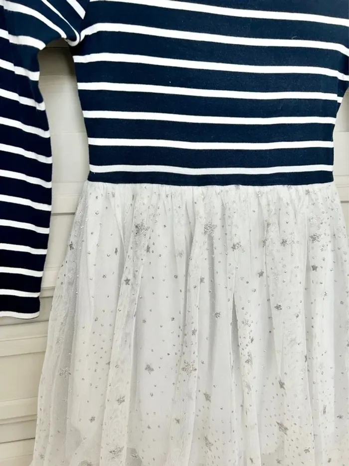 Superbe robe petit bateau haut rayé marinière bas à tulle étoile taille 8 ans - photo numéro 4