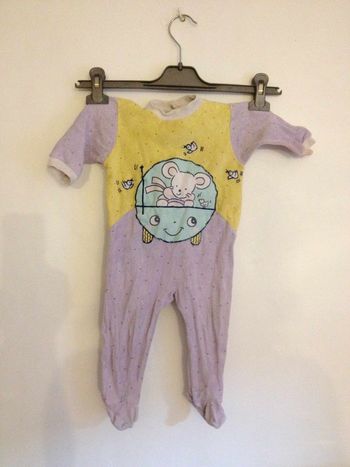  Grenouillère violette à motif  pyjama pour bébé