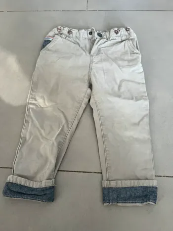 Pantalon chino beige 23 mois