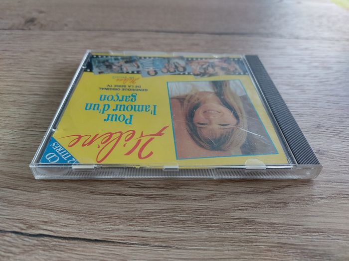 CD single 2 titres Hélène Rollès "Pour l'amour d'un garçon" - photo numéro 6