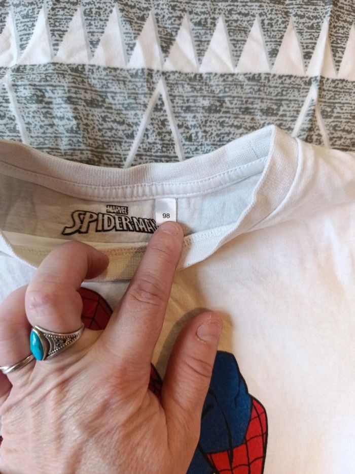 Tee-shirt - photo numéro 2