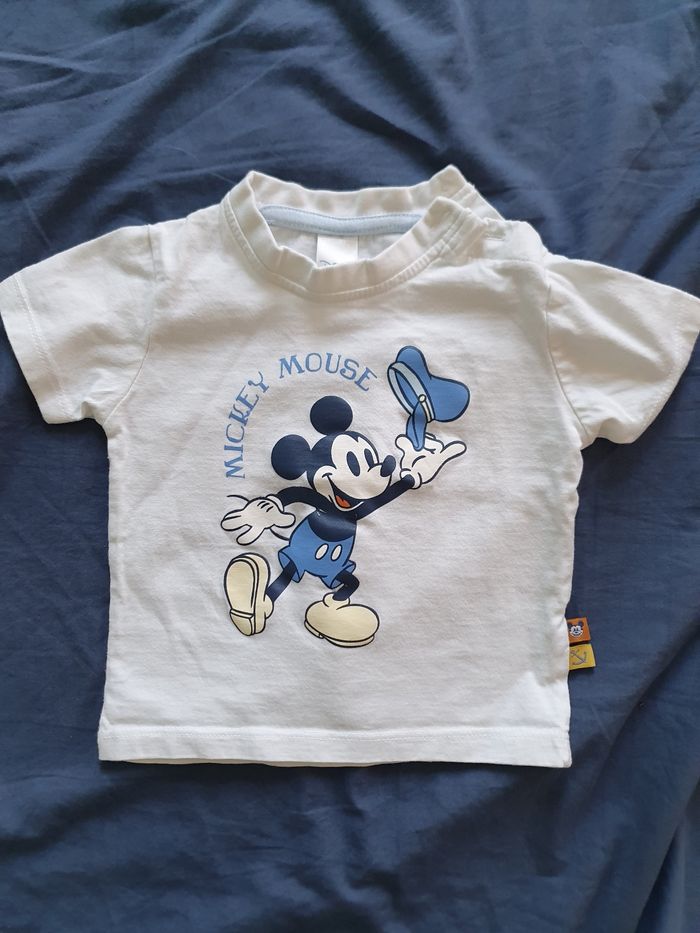 T-shirt mickey