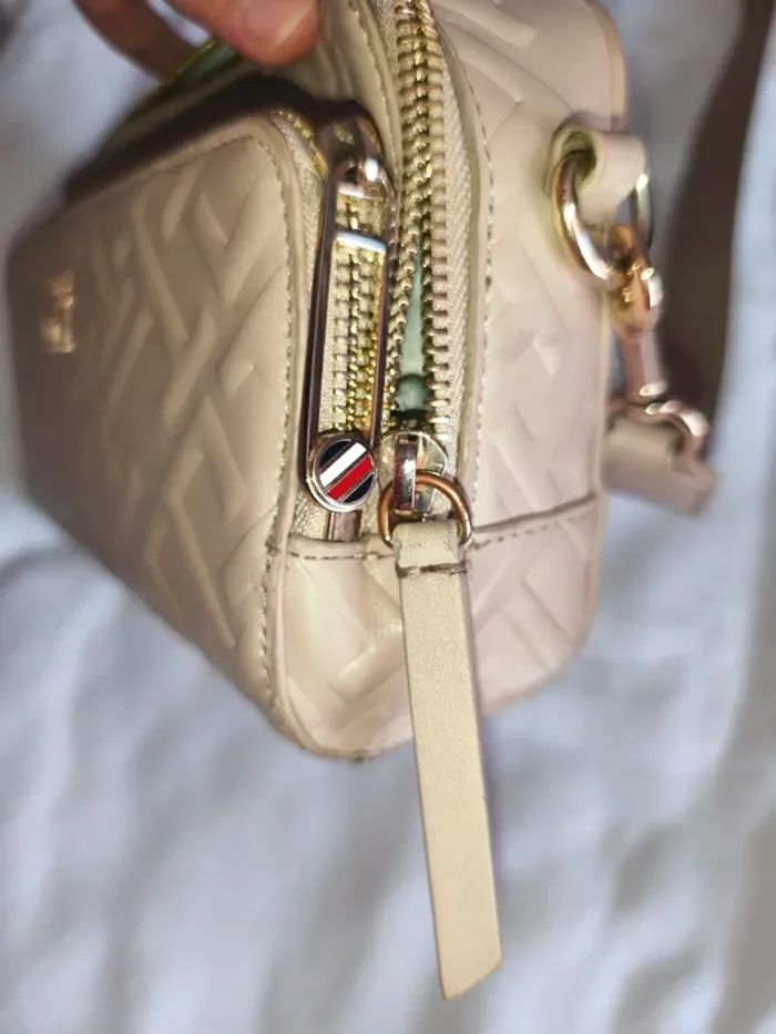 Sac tommy Hilfiger bandoulière - photo numéro 11