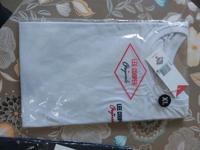 Tee shirt lee Cooper