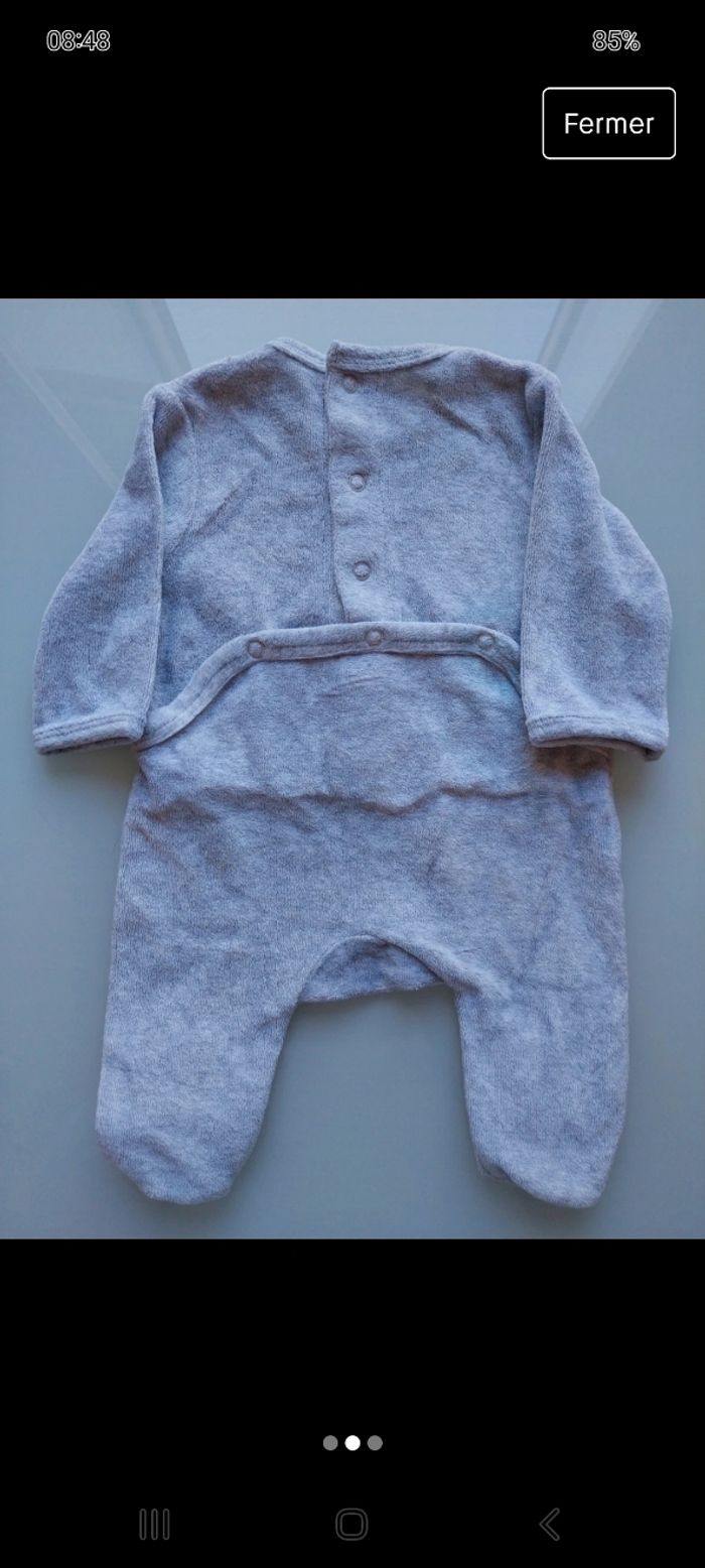 Grenouillere 1 mois - photo numéro 2