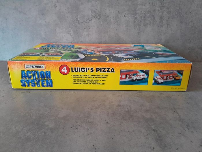 Matchbox / Station System / Luigi's Pizza / 1996 - photo numéro 9