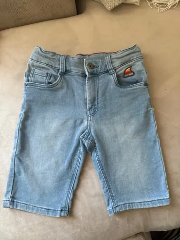 Short en jean - orchestra - Taille 8 ans - très bon état