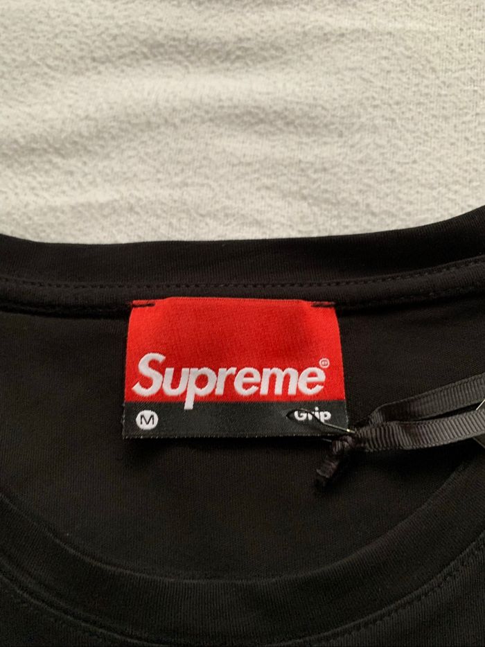 Tee shirt Supreme neuf - photo numéro 5
