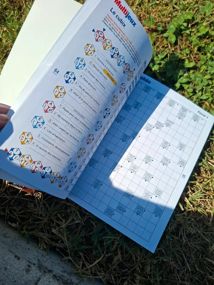 Livre spécial jeux été - photo numéro 4