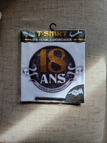 Tee-shirt 18ans a dedicacer