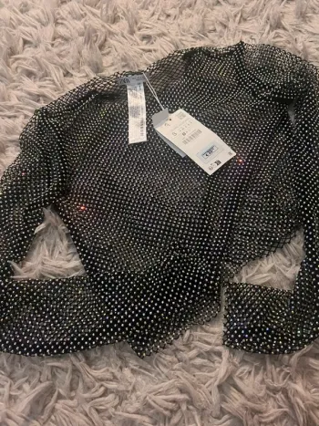 Haut Zara