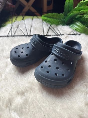 Crocs marine mixte taille 11 pointure 28/29