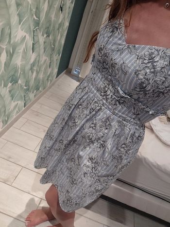 Robe Naf Naf taille 36