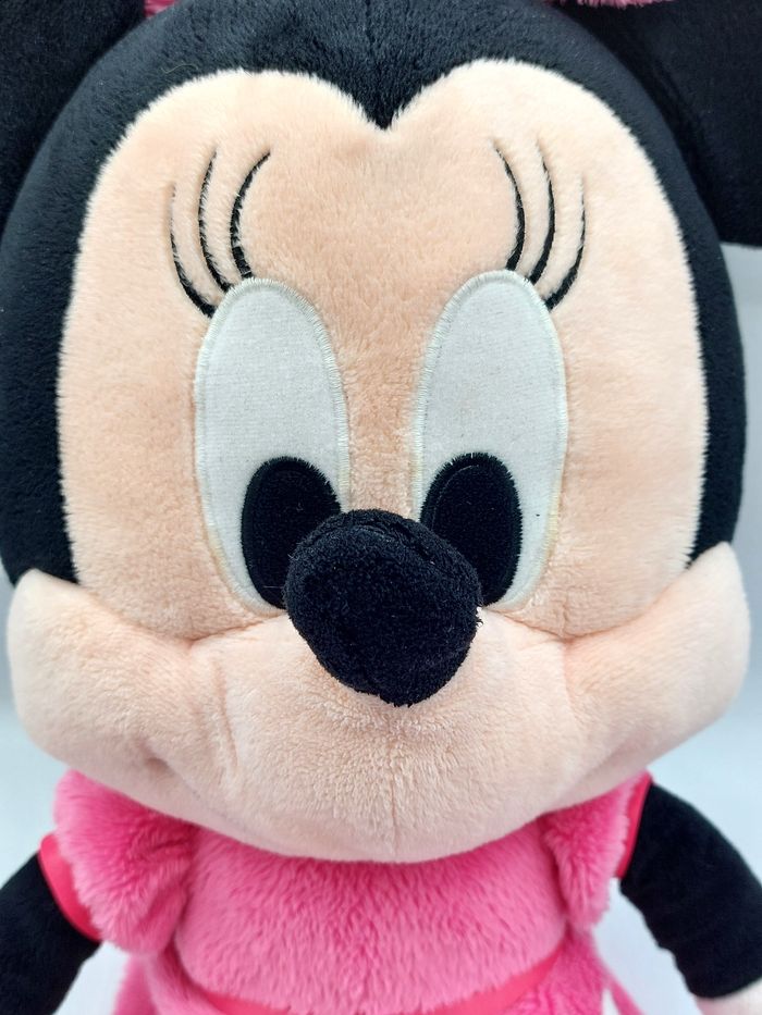 Grande peluche souris Minnie 55 cm Disney Nicotoy robe rose pois blanc doudou - photo numéro 4