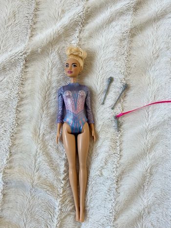 Barbie gymnaste 