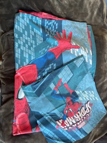 Parure lit 1 personne Spiderman Marvel