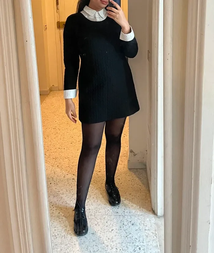 Black dress - photo numéro 2