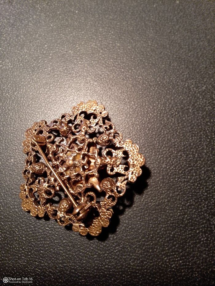 Ancienne broche en filigrane doré émaillé en perle de verre - photo numéro 3