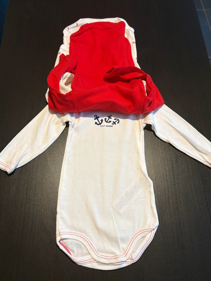 Lot de 3 bodies Manches longues Petit bateau (encre rouge) Taille 9 mois. - photo numéro 3