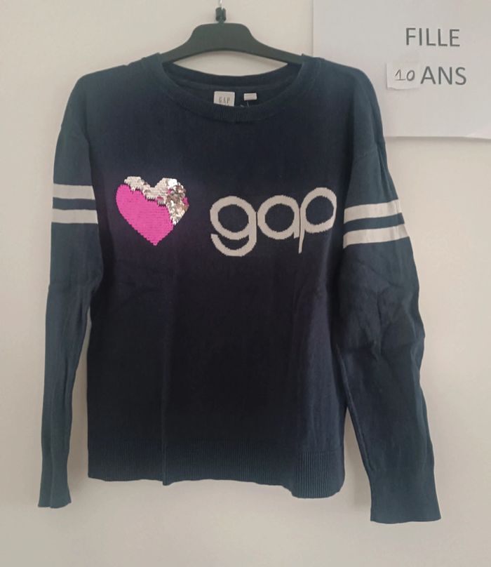 Pull Gap 10 ans