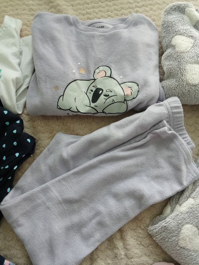 Lot pyjamas fille 8ans - photo numéro 3