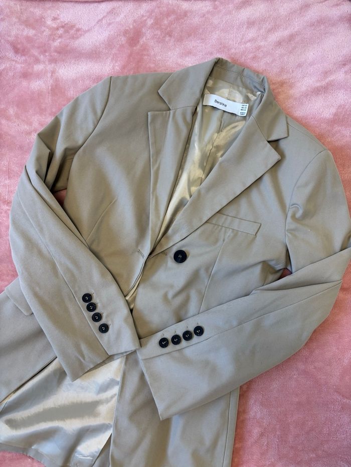 Blazer cintré Bershka - photo numéro 2