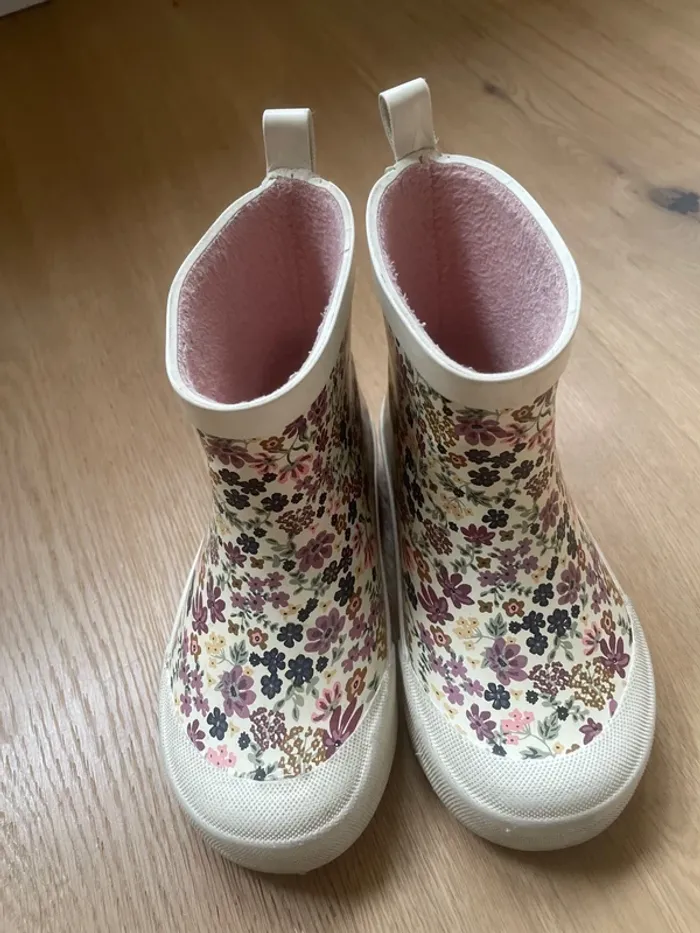 Bottes liberty H&M 25 - photo numéro 2