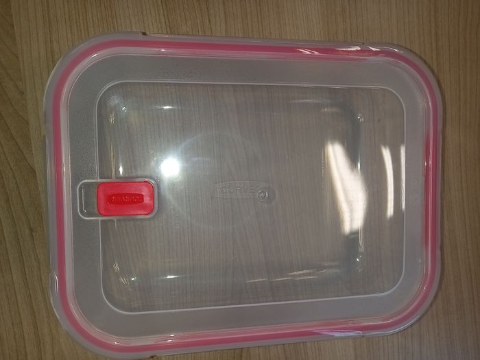 Plat en verre + couvercle 20x25cm Curver neuf