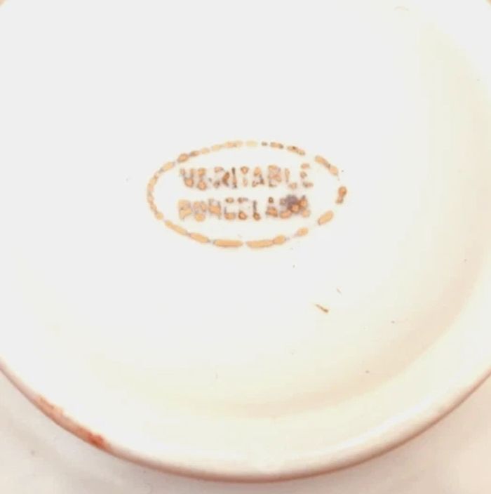 Bol côtelé (petit modèle) Porcelaine Décor floral / Frise dorée - photo numéro 3