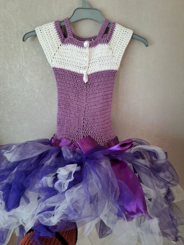 Magnifique robe faite main laine et tulle taille 7/8 ans - photo numéro 4