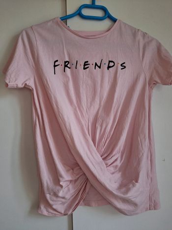 Tee-shirt friends