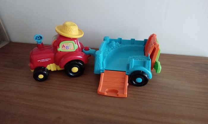 Jeu jouet Vtech tut tut Animo Mon super tracteur à remorque