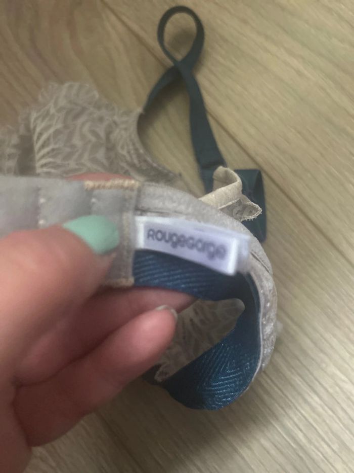 Soutien gorge - photo numéro 4