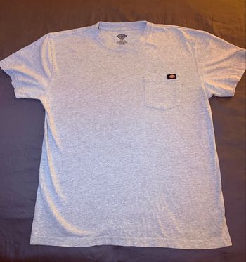 T-shirt Dickies gris avec poche – Taille L