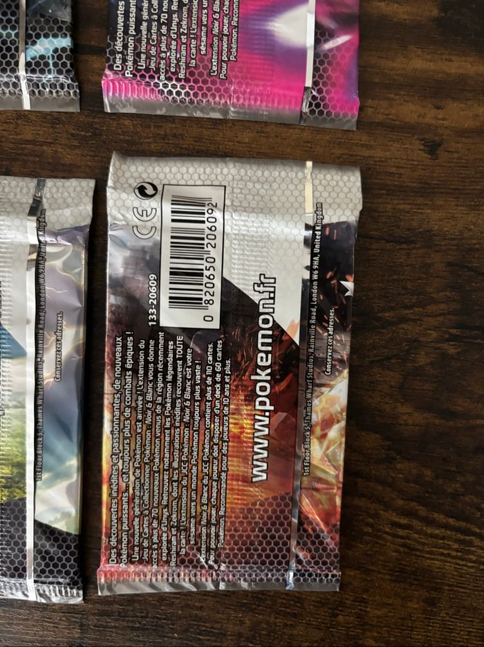 Lot de 3 booster Pokémon noir et blanc de base neuf et scellés - photo numéro 6