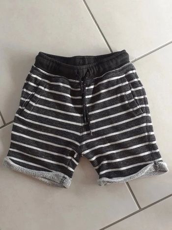 Short liberto 6 ans