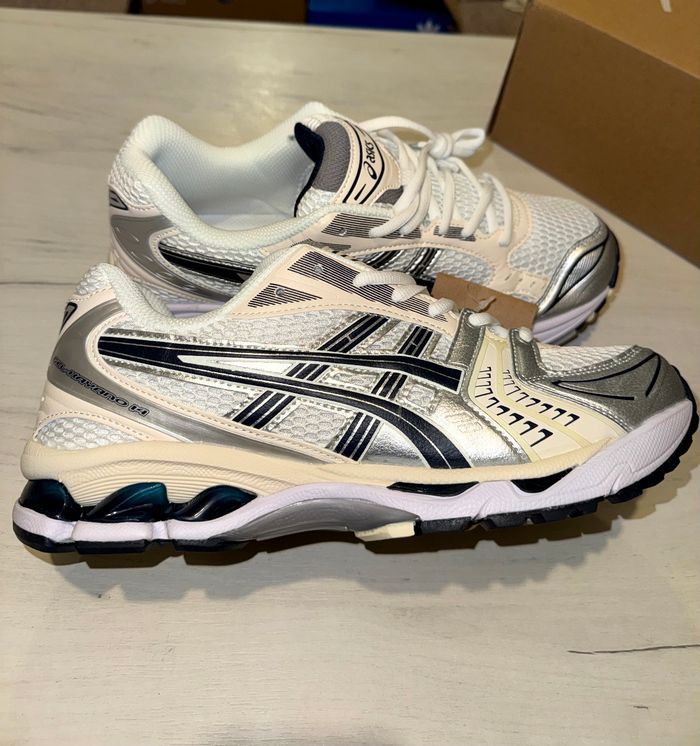 Kayano 14 Taille 43.5 - photo numéro 2