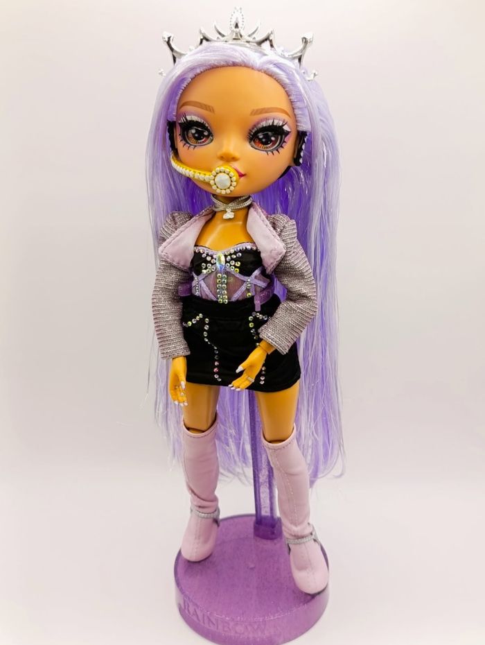 Rainbow high k-pop Tiara song fashion doll - photo numéro 3