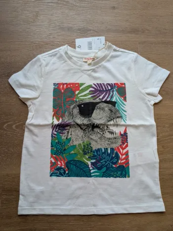 T-shirt 5ans neuf DPAM
