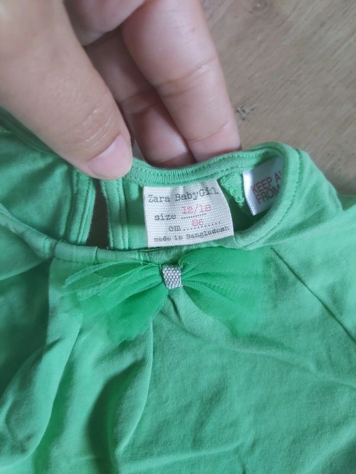Tee-shirt fille Zara Baby 18/24 mois 86cms (78) - photo numéro 2