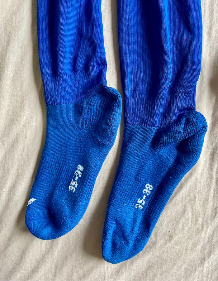 Chaussettes de foot 35/38 - photo numéro 3