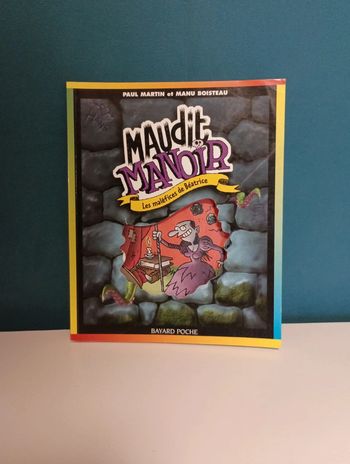 Livre Maudit manoir : Les maléfices de Béatrice