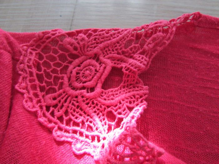 Top col bénitier Taille 46/48 - photo numéro 5