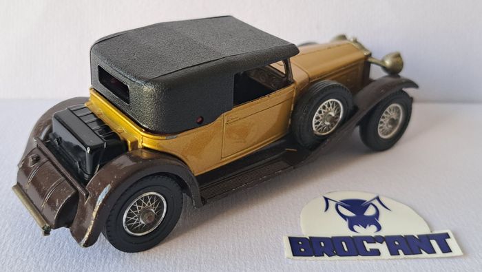 Voiture miniature 1930 Packard Victoria - Lesney Matchbox 1969 - photo numéro 2